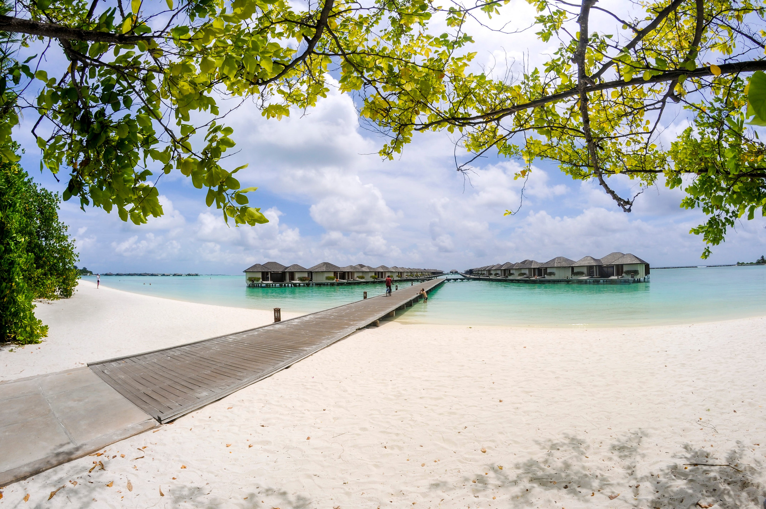 How to Plan a Maldives Trip Without Overspending