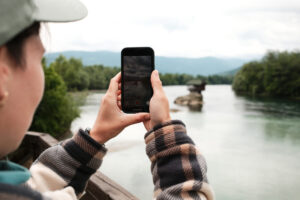 Travel Content That Converts: Why Tourism Businesses Need Cinematic Holiday Videos